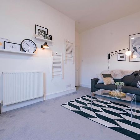 Stylish And Comfortable City Centre Apartment Edinburgh Buitenkant foto