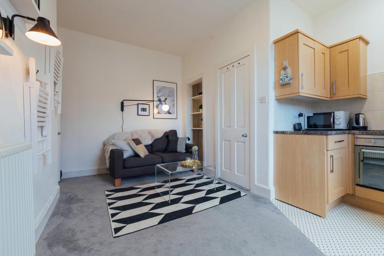 Stylish And Comfortable City Centre Apartment Edinburgh Buitenkant foto